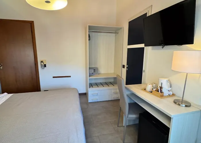 Venezia Hotell 3*