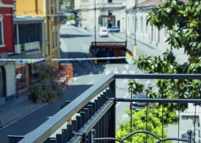 Venezia 3* La Spezia